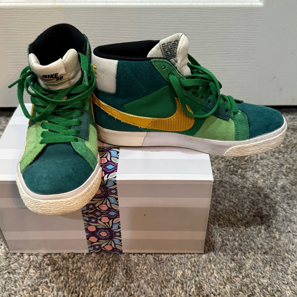 Nike Men’s Zoom Blazer Mid Premium SB 'Mosaic Pack - Aloe Verde' Sneakers- $50